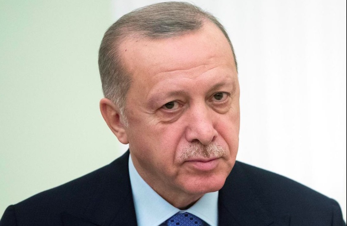 Isolated Erdogan seeks rapprochement with Egypt